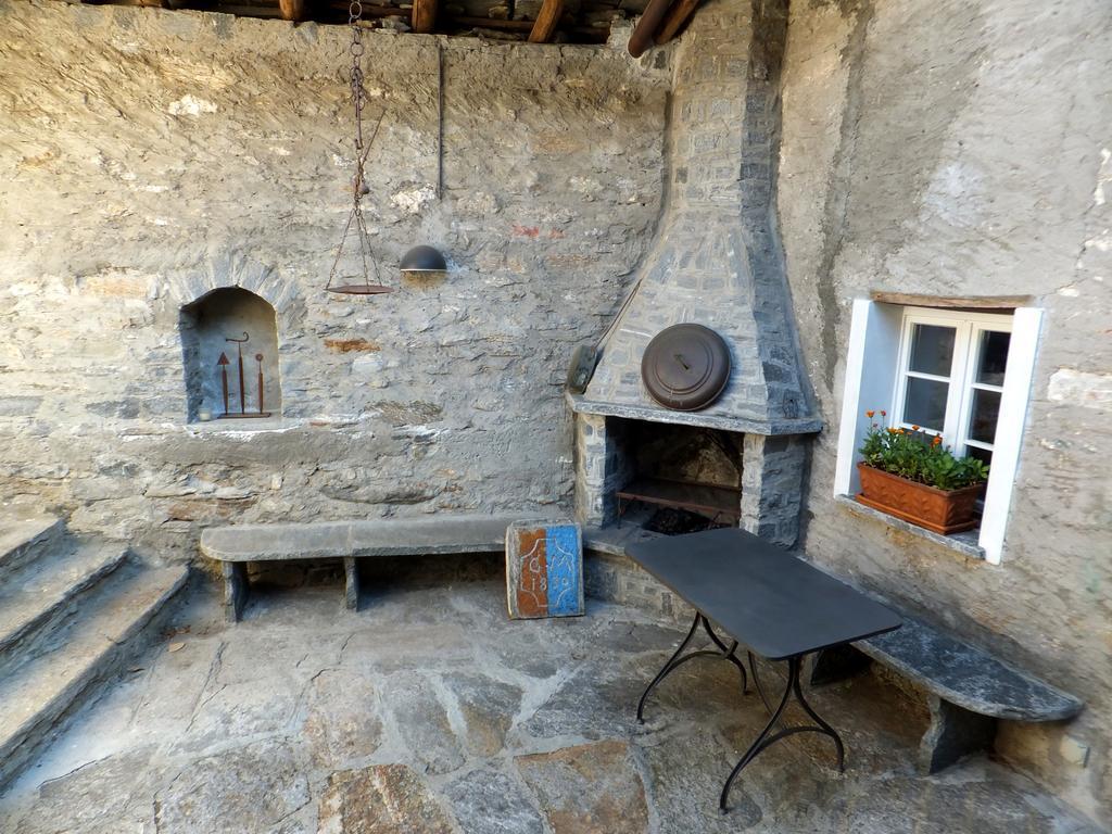 Casa Del Sarto Apartment Intragna Exterior photo